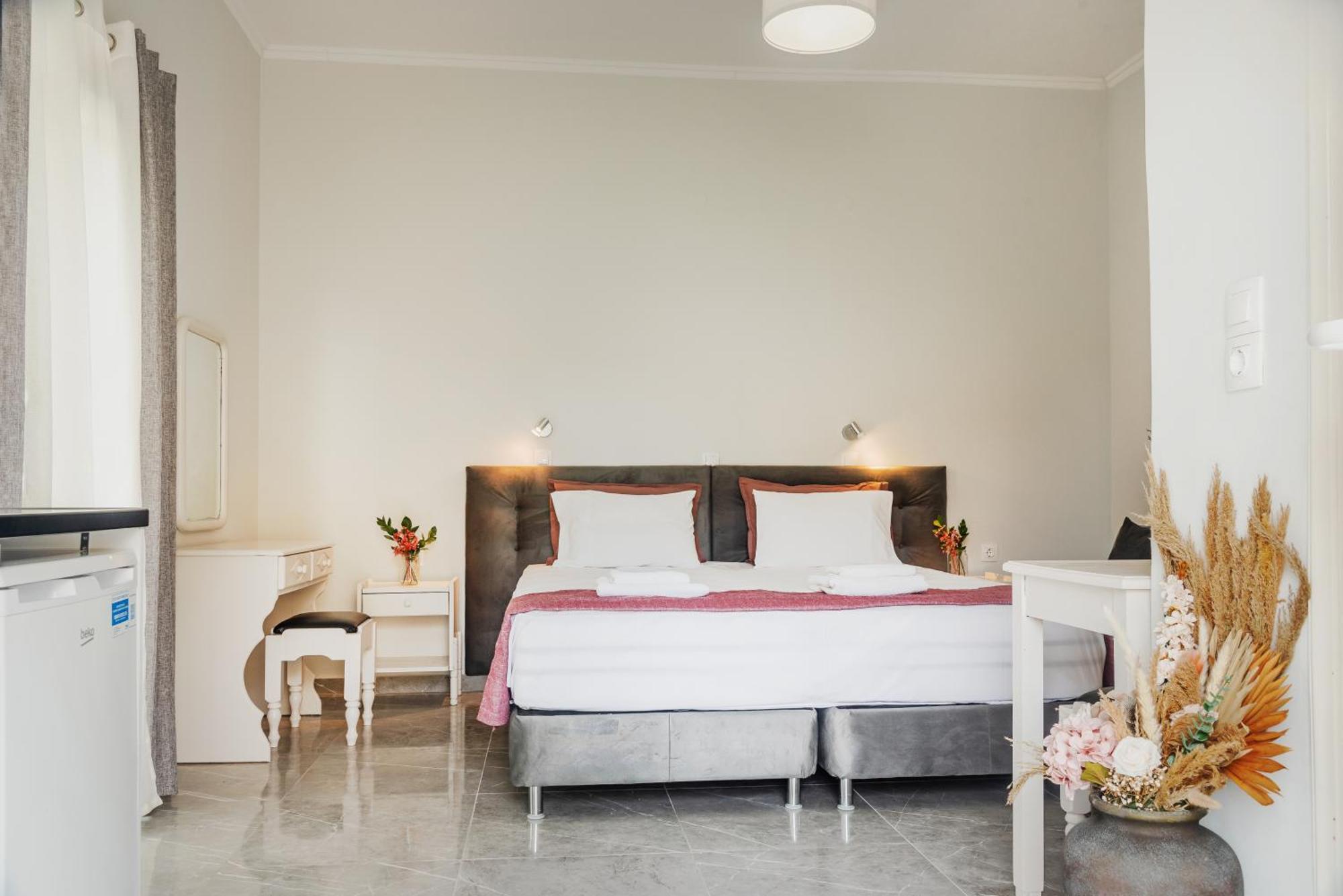 Kates Apartments Kávos Zewnętrze zdjęcie